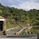 Apartamento Rurales Arco De Trajano *