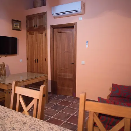 Rurales Arco De Trajano Apartamento Alcántara