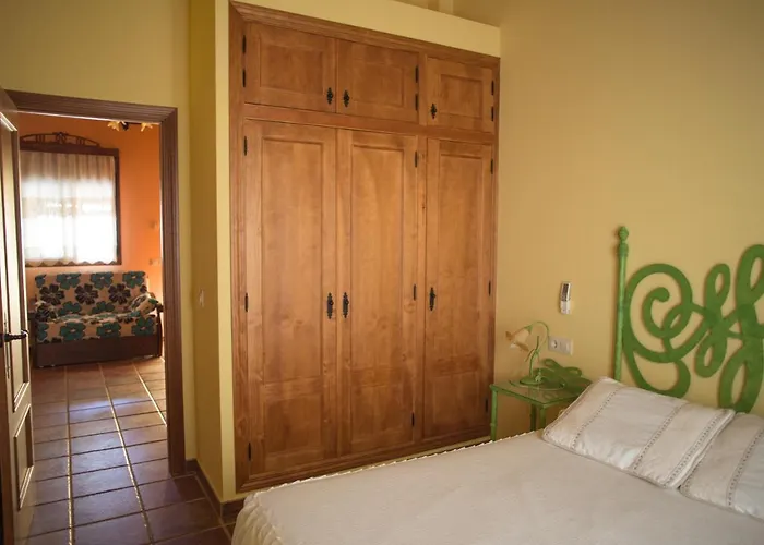 Rurales Arco De Trajano Alcántara