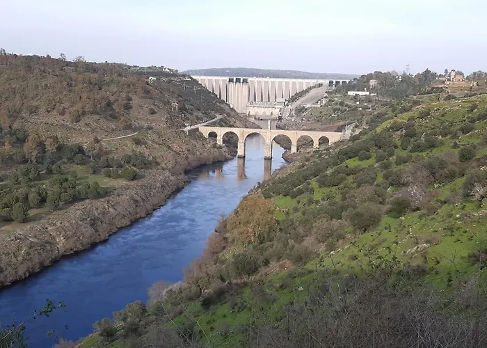 Rurales Arco De Trajano Alcántara