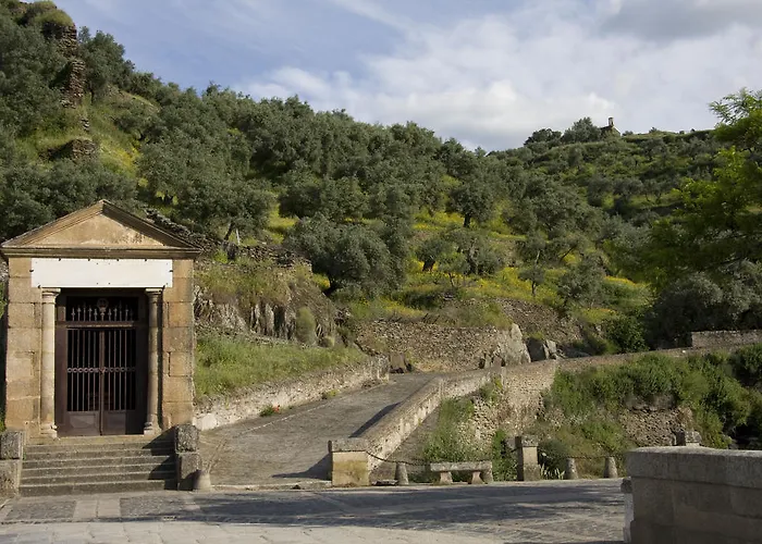 Apartamento Rurales Arco De Trajano *