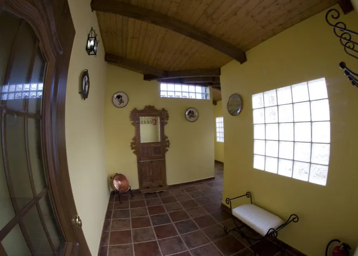 Apartamento Rurales Arco De Trajano *